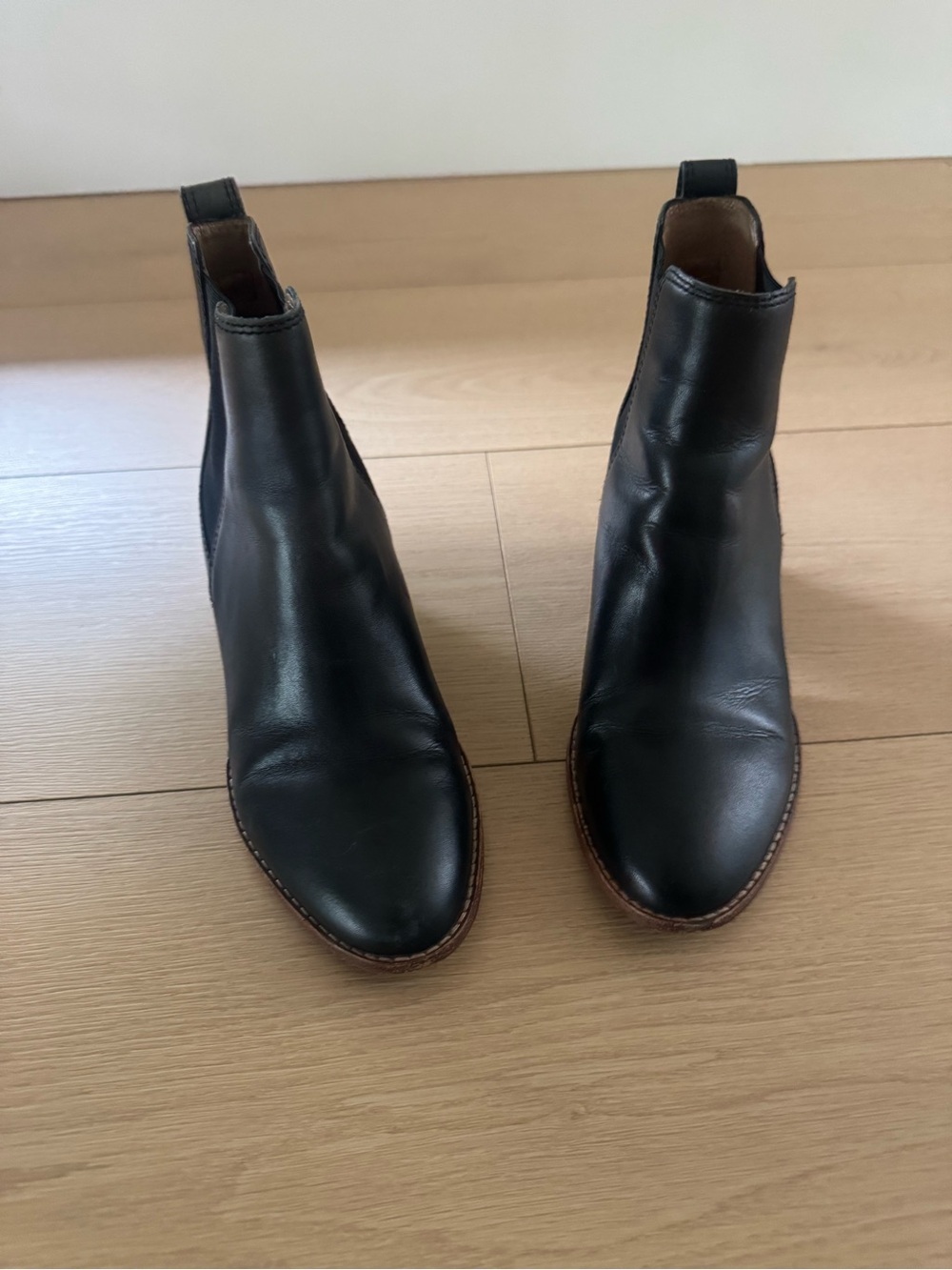 Madewell Regan Pull-On Chelsea Boots Black Leather Block Heel Size 8